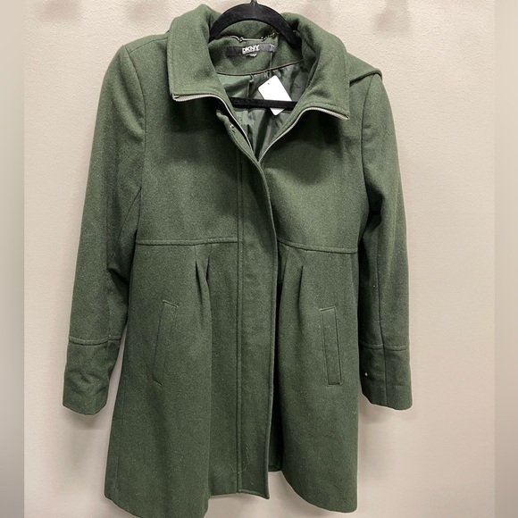Dkny Jackets & Blazers - DKNY Women's Olive Trench Coat